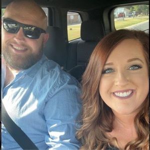 Meet your Posher, Carly